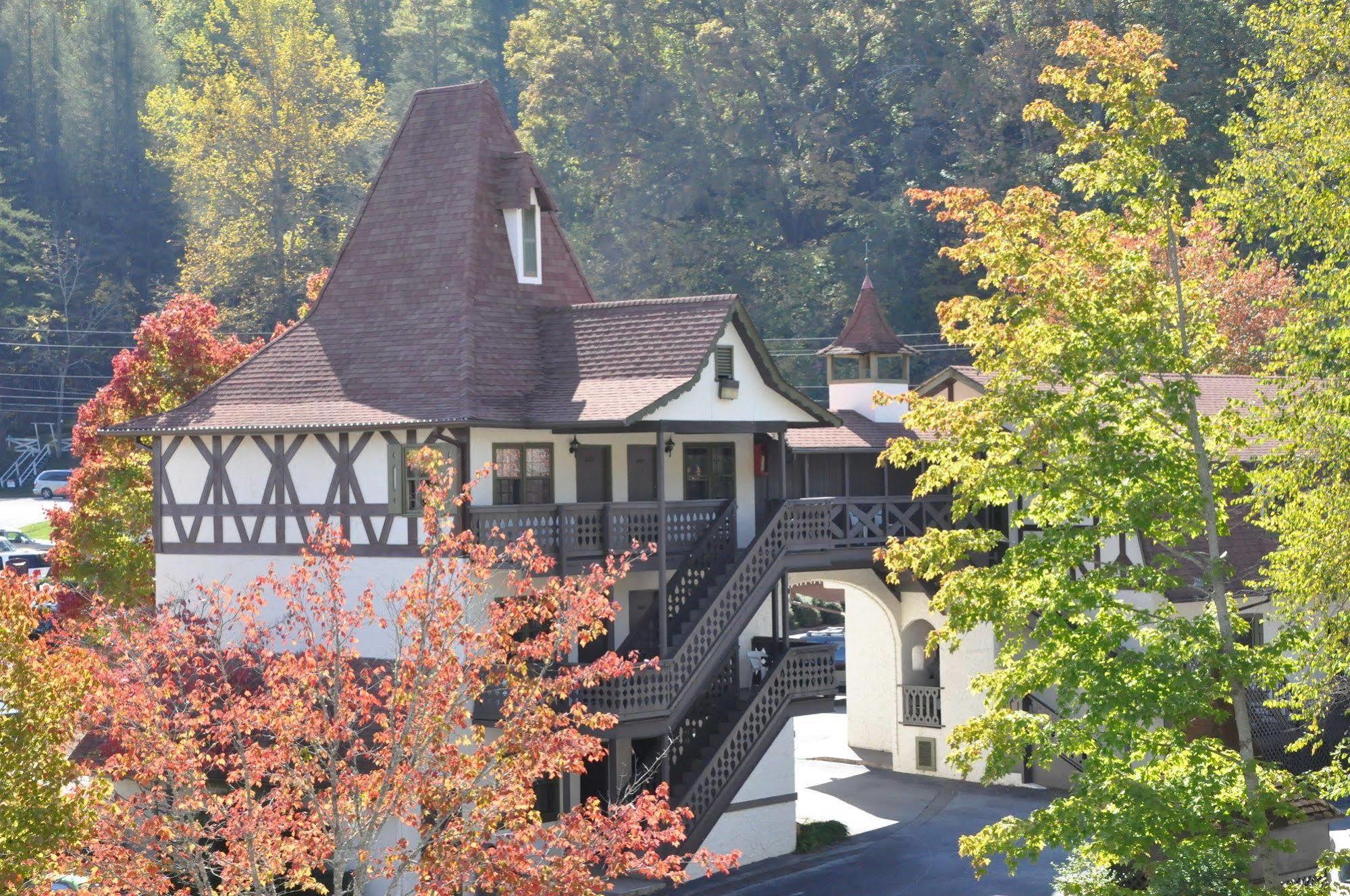 Helendorf River Inn, Suites & Conference Center Εξωτερικό φωτογραφία